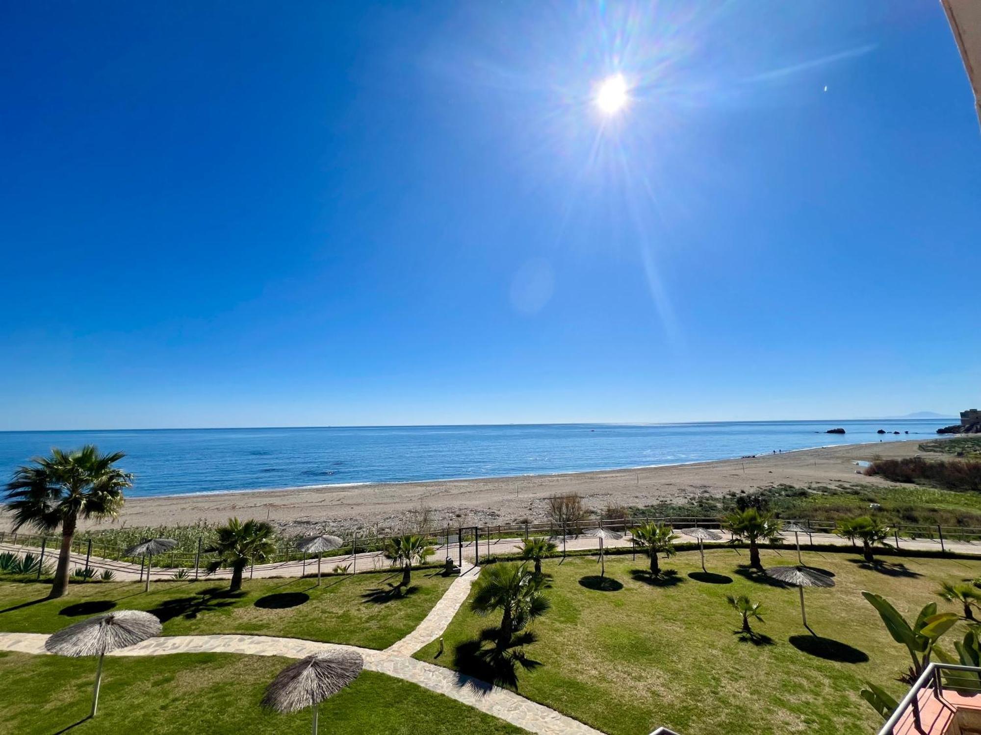 Apartamento Vista Mar Casares Eksteriør billede